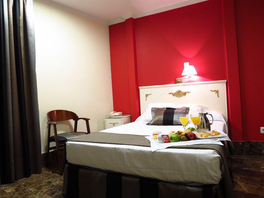 Hotel Boutique Catedral Valladolid Exteriör bild