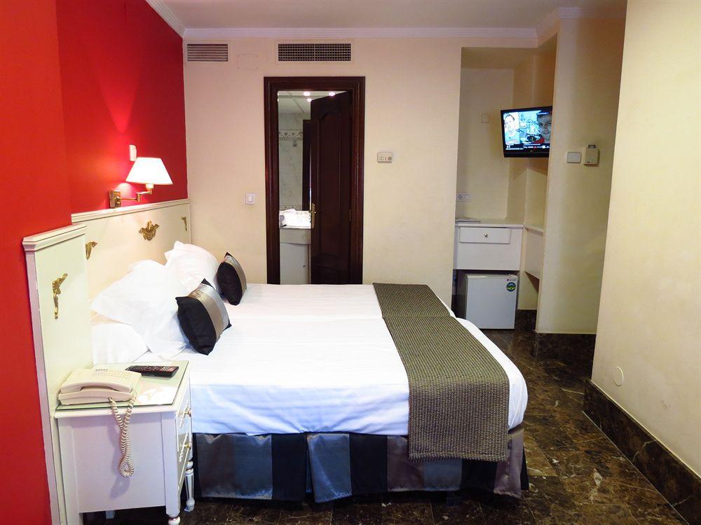 Hotel Boutique Catedral Valladolid Exteriör bild