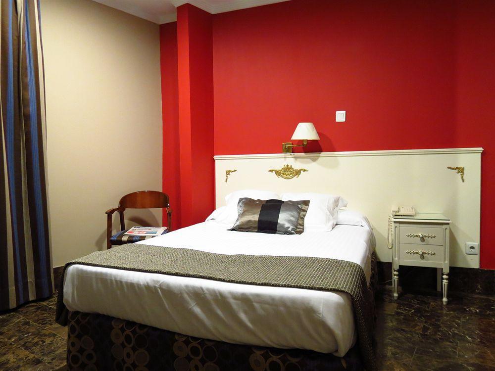 Hotel Boutique Catedral Valladolid Exteriör bild