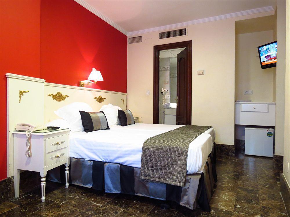 Hotel Boutique Catedral Valladolid Exteriör bild