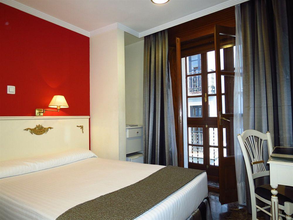Hotel Boutique Catedral Valladolid Exteriör bild