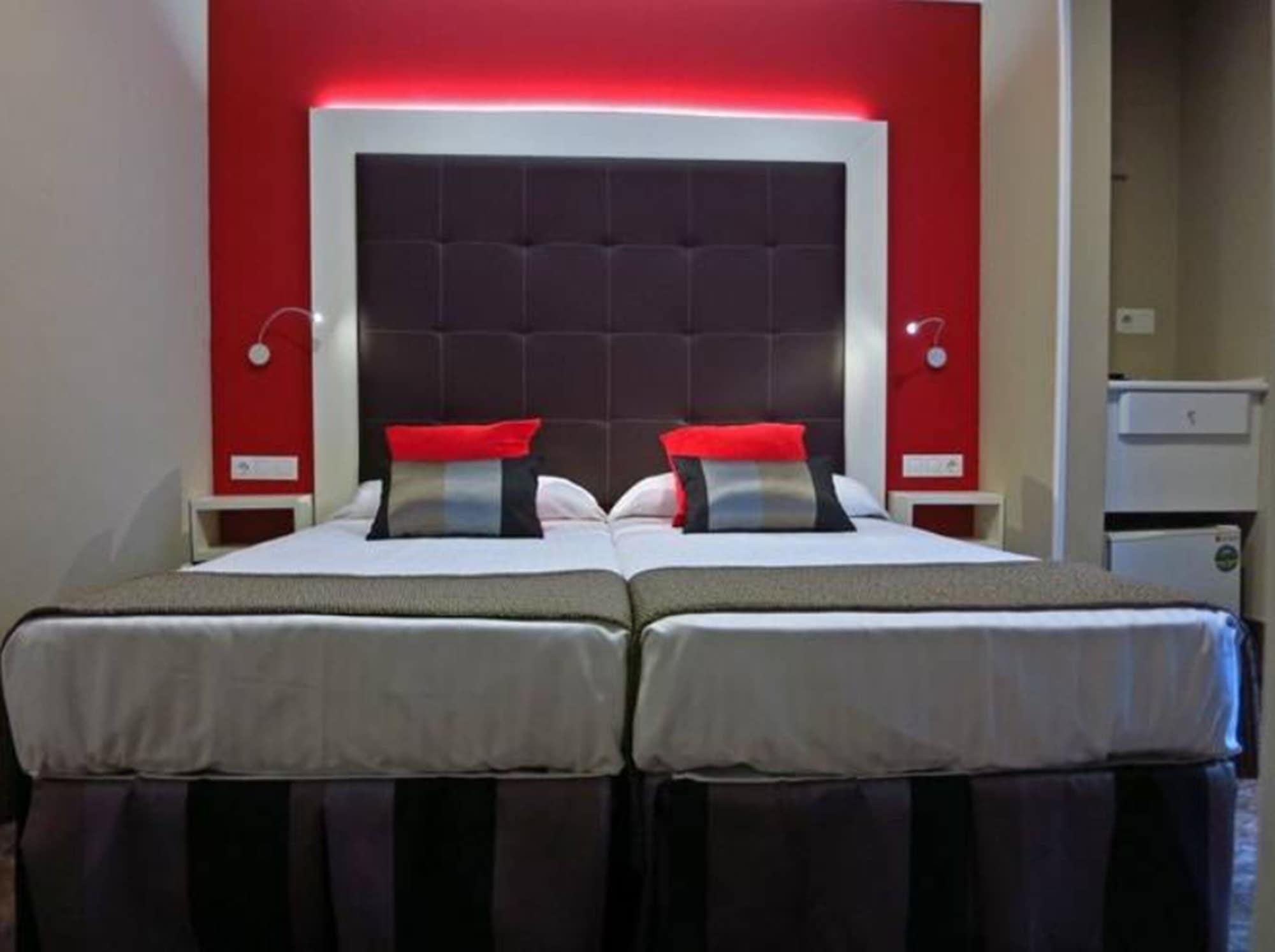 Hotel Boutique Catedral Valladolid Exteriör bild