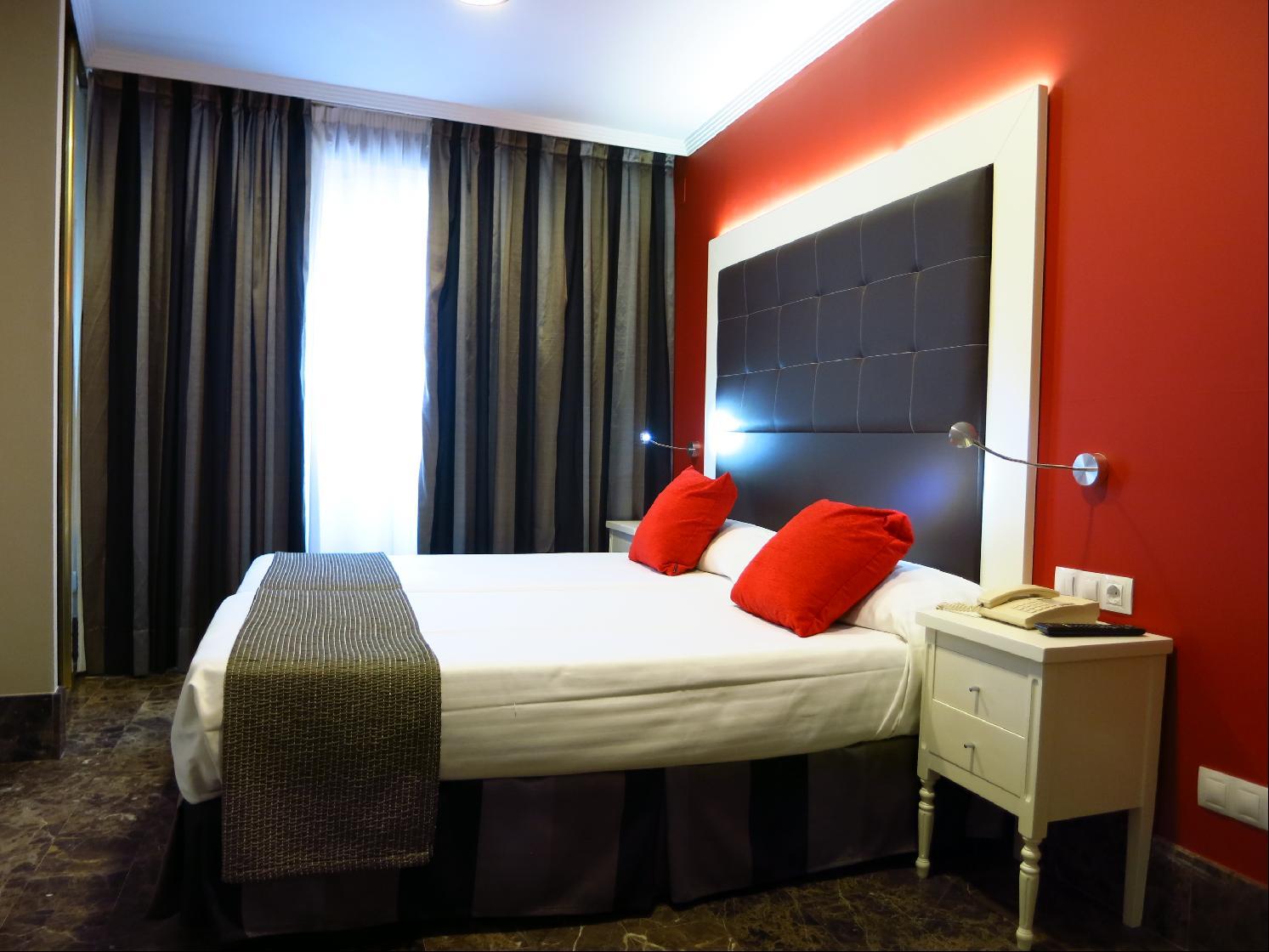 Hotel Boutique Catedral Valladolid Exteriör bild